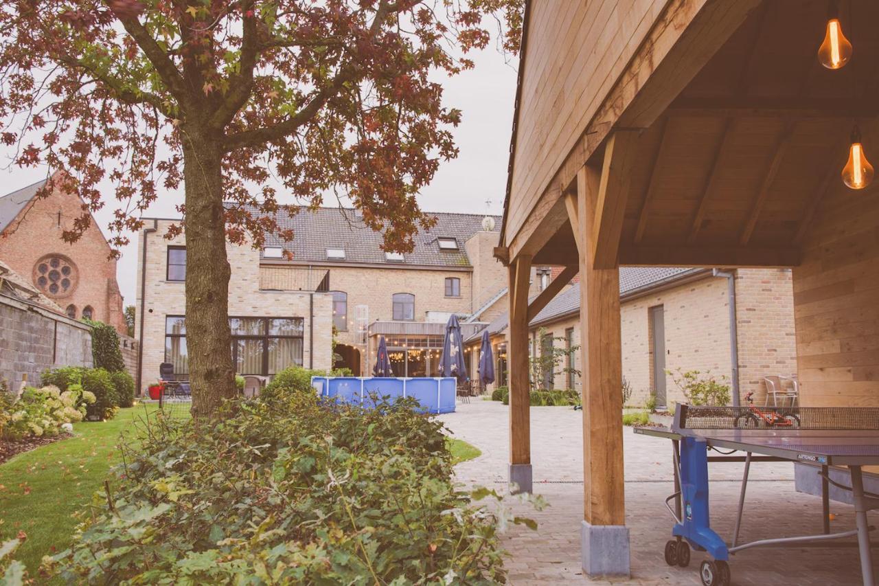 Oud Gemeentehuis Poelkapelle Exteriör bild