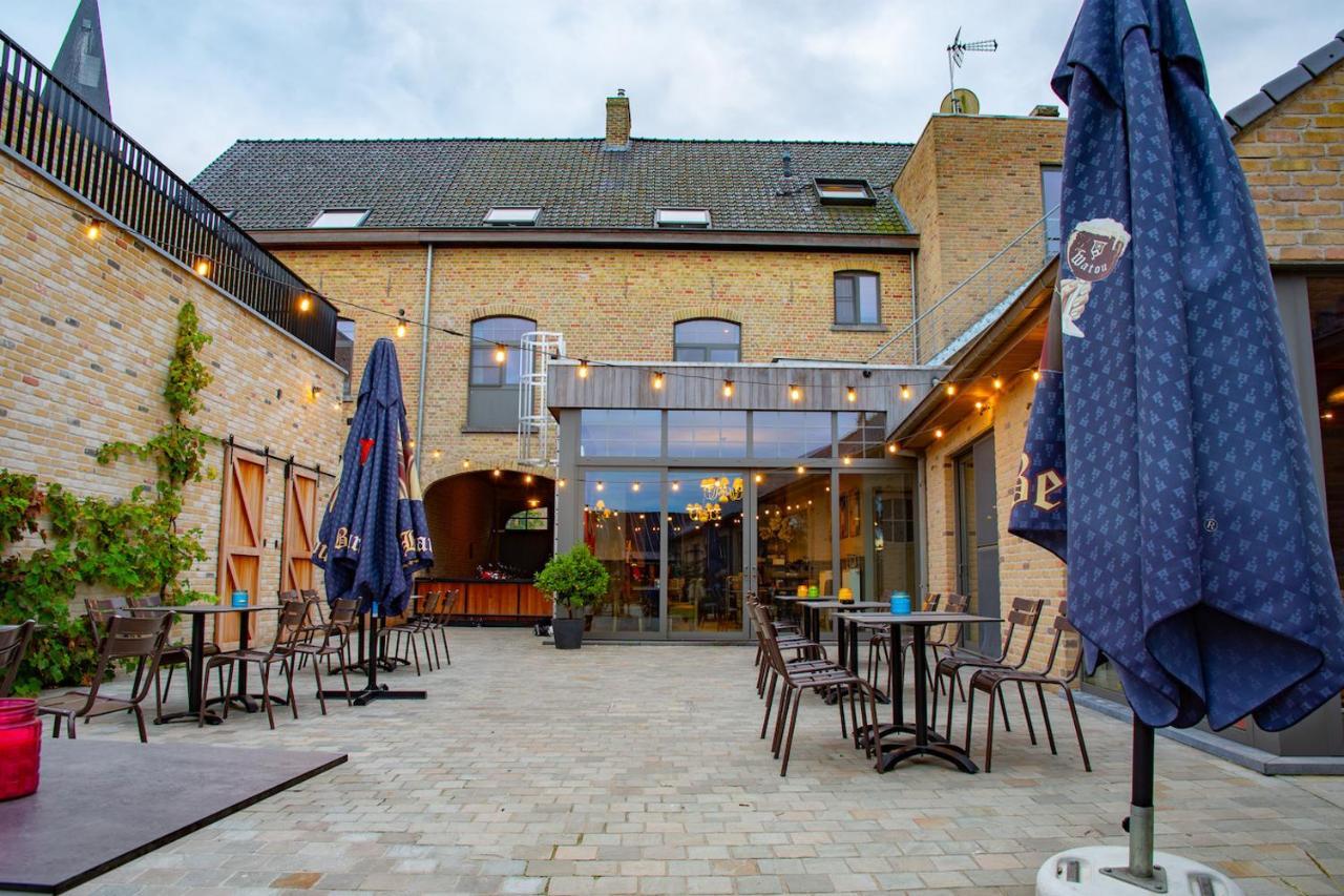 Oud Gemeentehuis Poelkapelle Exteriör bild