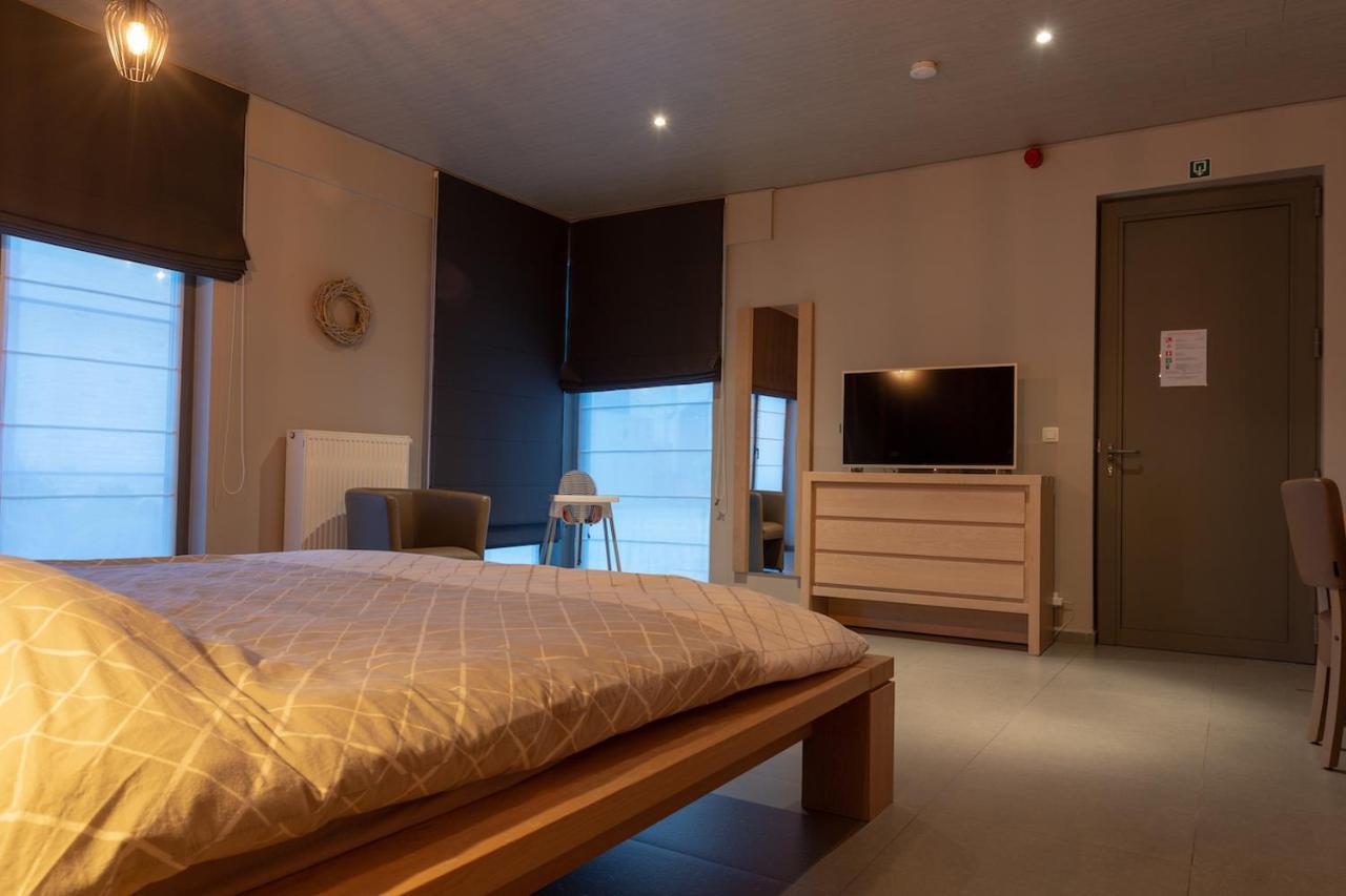 Oud Gemeentehuis Poelkapelle Exteriör bild